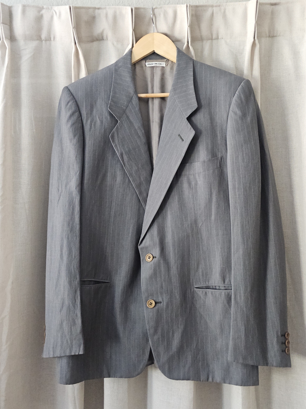 Giorgio Armani Couture Blazer 38R Gray Pinstripe Wool Sport Coat Made in Italy